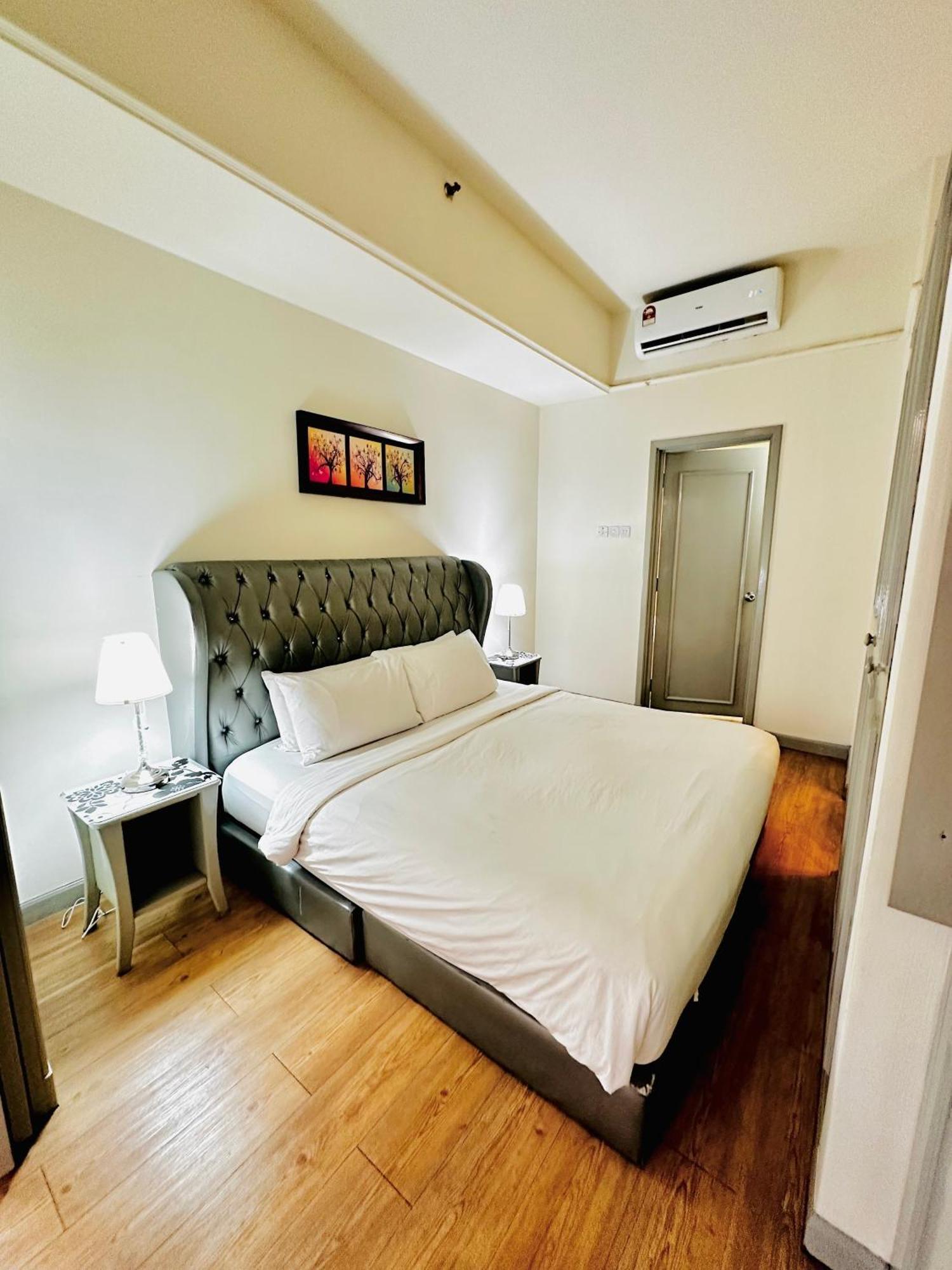 Regal Residences At Berjaya Times Square Kuala Lumpur Exterior photo